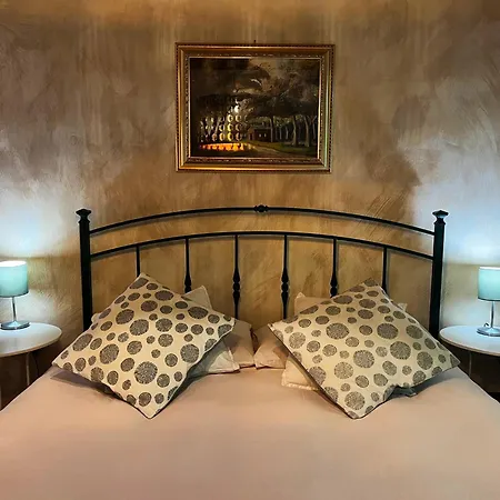 アパート La Columbera